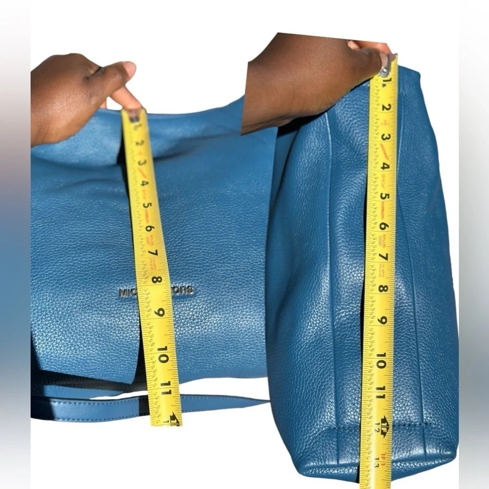 Michael Kors Blue Satchel Leather Purse - Picture 4 of 13